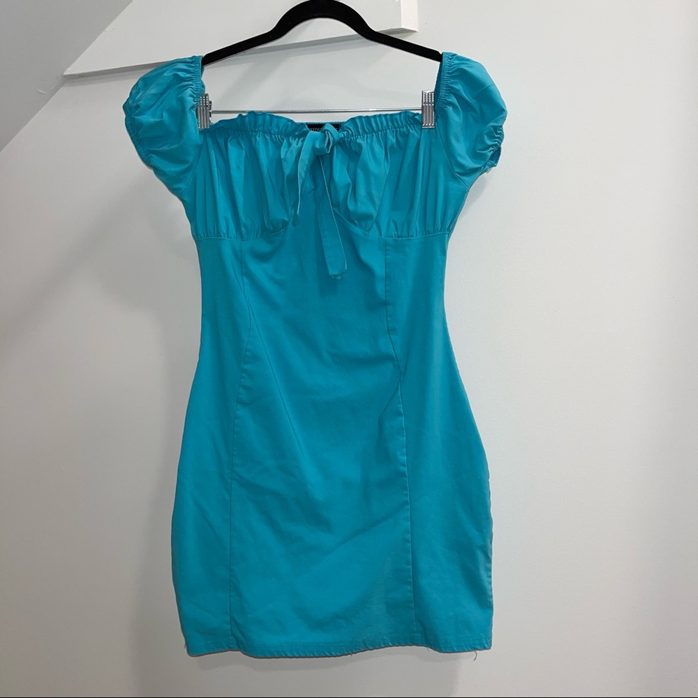 TEAL PLT SIZE 10 DRESS// good condition puff sleeves, teal color